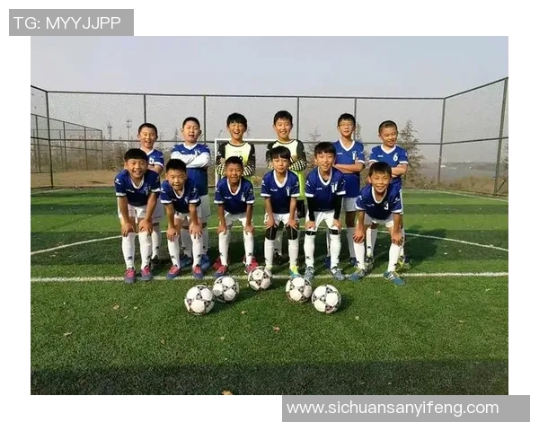 即墨足球明星盘点及其成就介绍让我们一起回顾他们的辉煌历程 即墨足球明星盘点及其成就介绍让我们一起回顾他们的辉煌历程