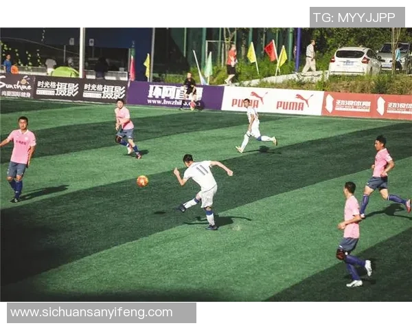 重庆足球队在城市联赛中的节奏表现分析与未来展望 重庆足球队在城市联赛中的节奏表现分析与未来展望